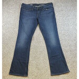 Levi’s San Francisco Womens Blue Jeans,‎ Size 31x30 Slim Boot Cut, Slight Curve